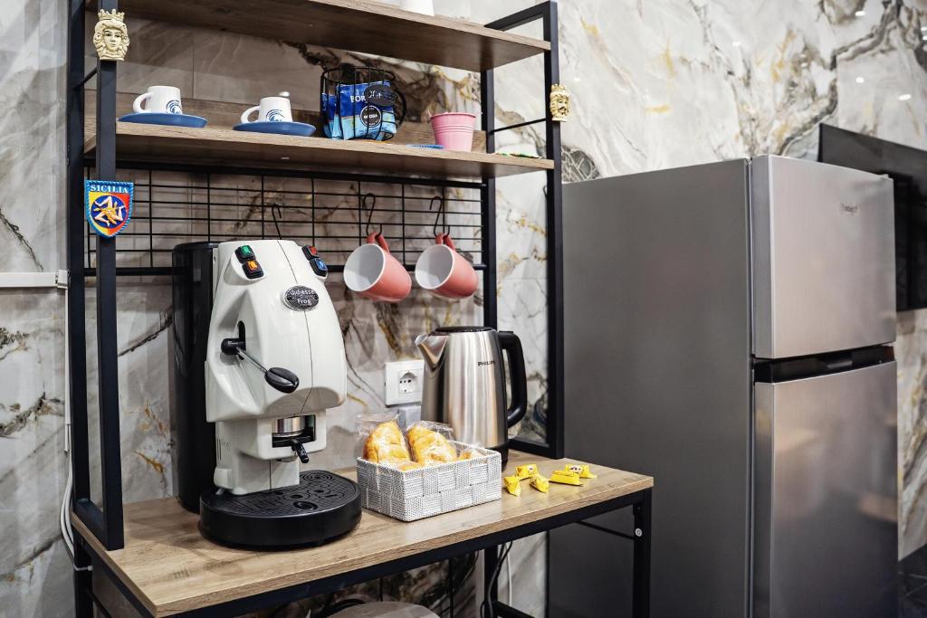 Angolo caff&egrave; con macchina del caff&egrave;, Il Filo Palermo